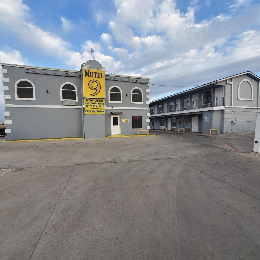 Motel 9 LaredoLaredo  Kültér fotó