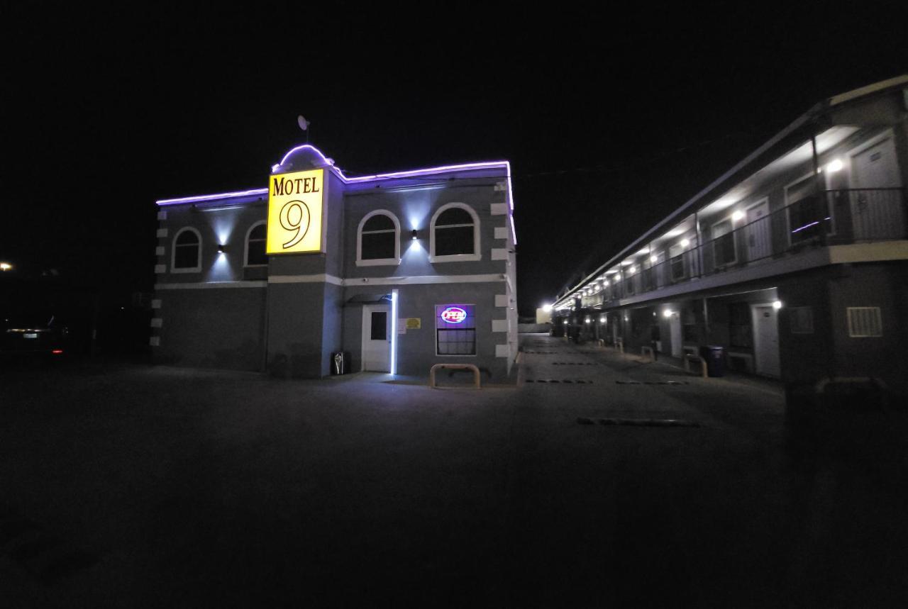 Motel 9 LaredoLaredo  Kültér fotó